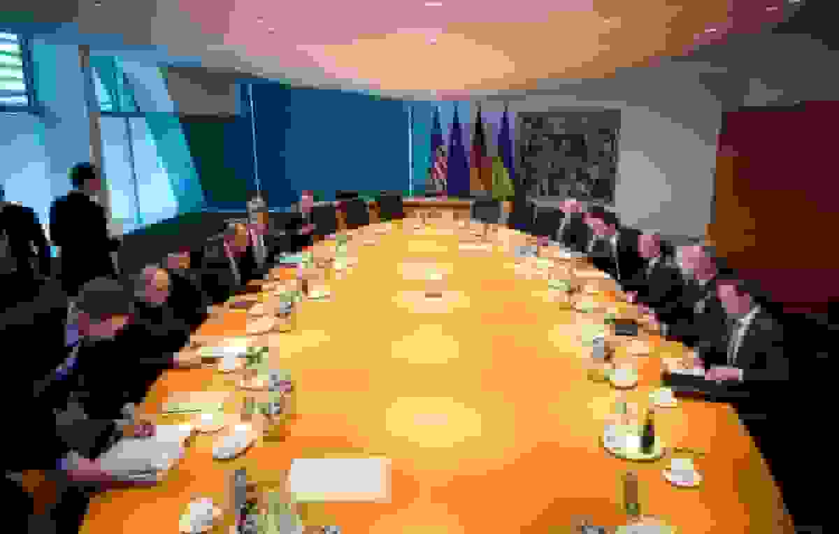 کییف آماده برگزاری انتخابات و صرف نظر از پیوستن به ناتو می‌شود