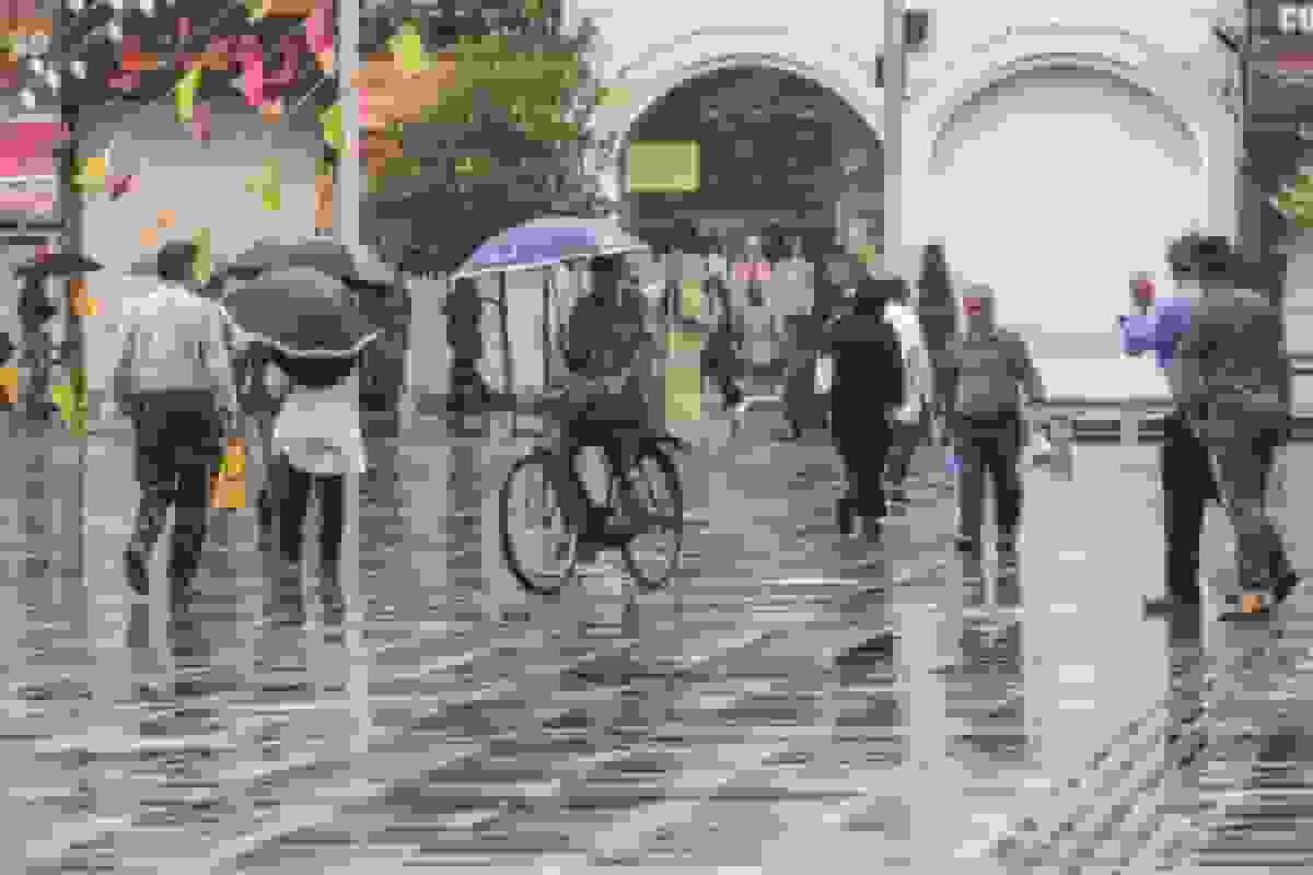 هوای تهران چهارشنبه بارانی می‌شود، پایداری آلودگی هوا