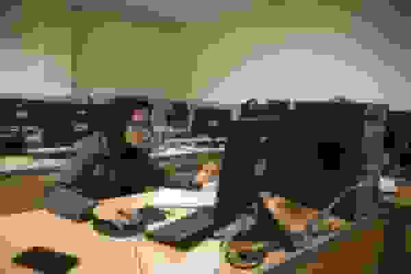 کلاس‌های دانشگاه‌های شهید بهشتی و علامه تا پایان ترم غیر حضوری شدند