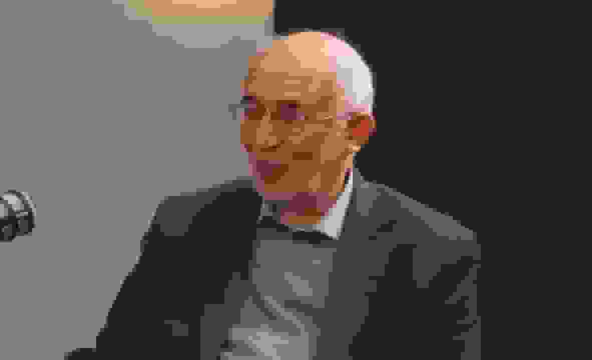 سردار علایی: شرایط نه جنگ نه صلح تا عید ادامه خواهد یافت