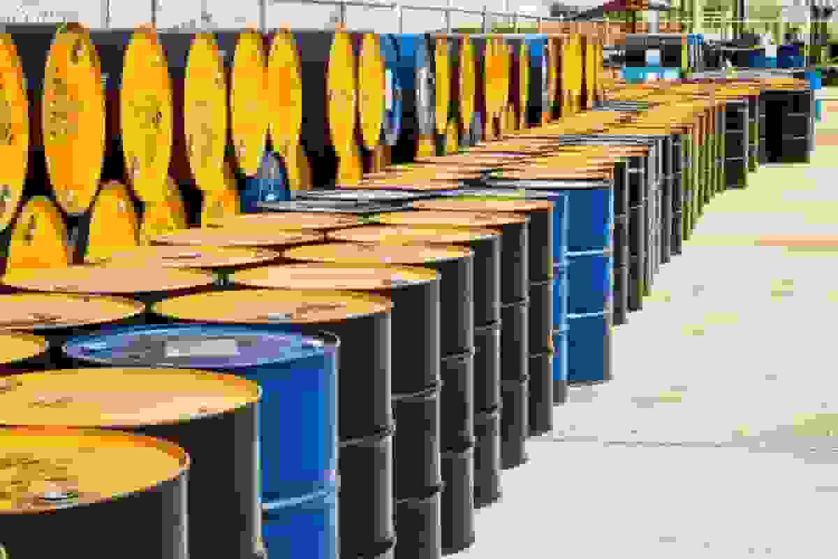 کاهش ۷۰ درصدی درآمد فروش نفت در لایحه بودجه ۱۴۰۵