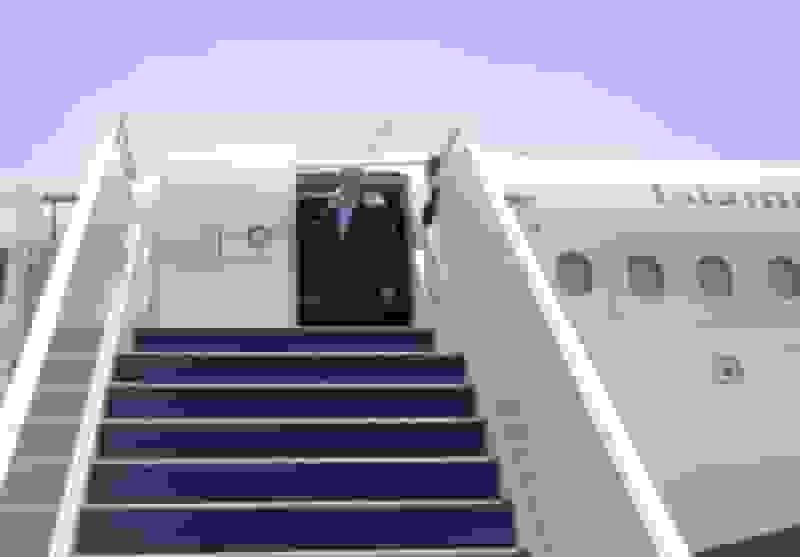 بررسی چشم‌انداز مذاکرات ایران و آمریکا در سفر لاریجانی به مسقط