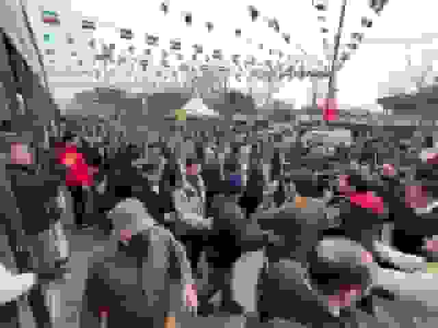 حضور مسعود پزشکیان در راهپیمایی ۲۲ بهمن