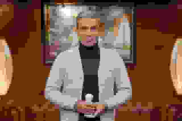 واکنش آریا عظیمی‌نژاد به نامزدی اشتباه در جشنواره فجر: فیلمی ندارم، جایزه ندهید