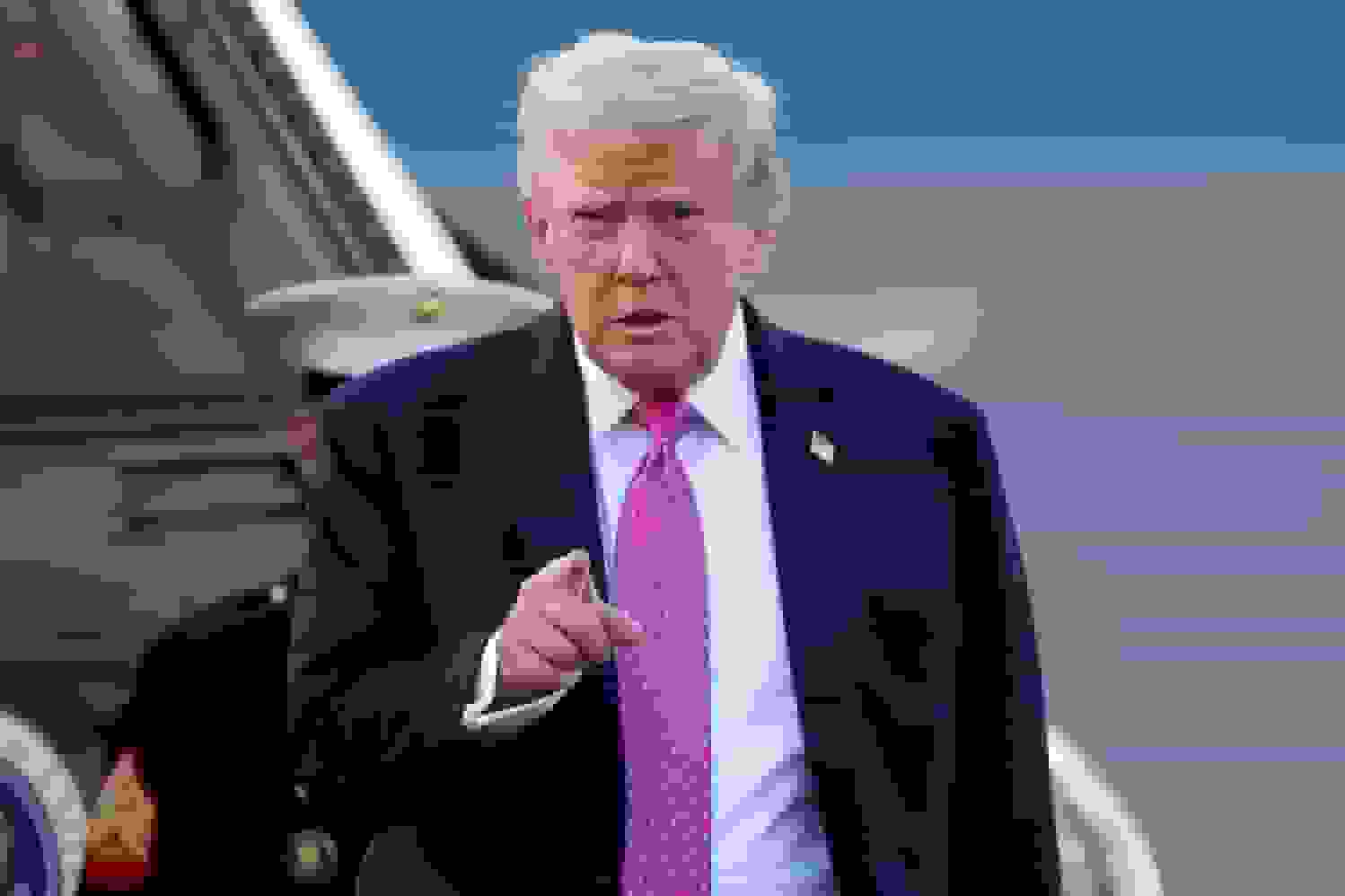 دستور ترامپ به پنتاگون برای خرید برق زغال‌سنگی