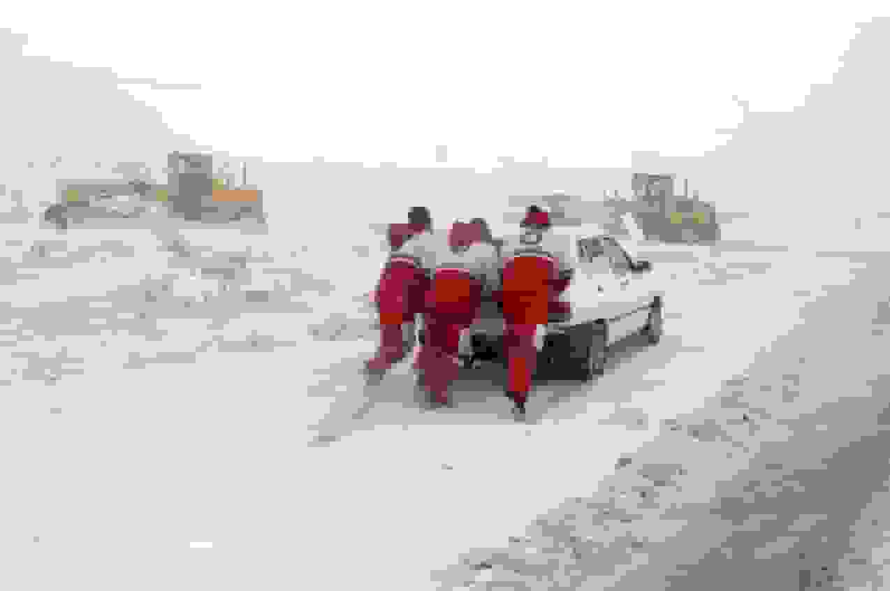 نجات معجزه‌آسای راننده پس از ۶ روز گرفتاری در برف