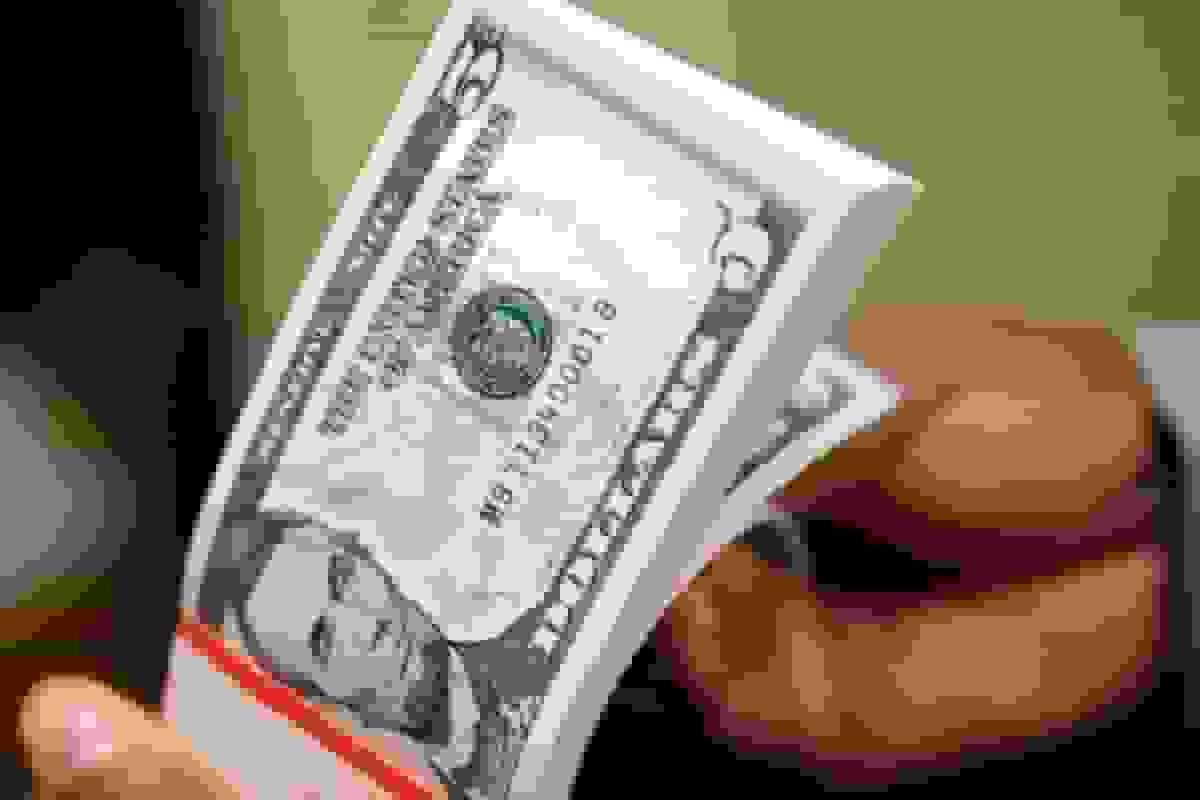 قیمت دلار آمریکا در بازار مبادله امروز ۷ بهمن ۱۴۰۴