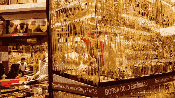 ارزش بازار طلا به رکورد بی‌سابقه ۳۵ تریلیون دلار رسید