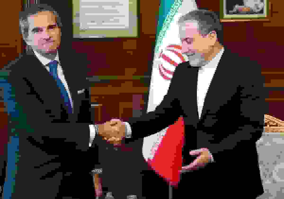 عراقچی: فعلاً برنامه‌ای برای دیدار با گروسی نداریم