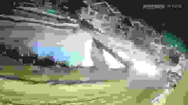 لحظه وحشتناک سقوط بهمن در کشمیر هند و دفن شدن خانه‌ها زیر برف