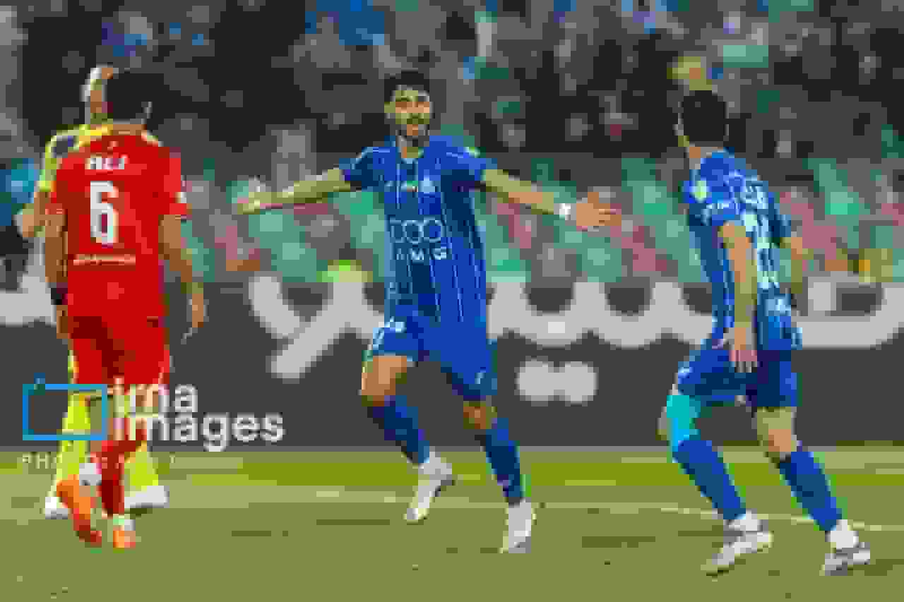 تصاویر لیگ برتر فوتبال: پیروزی استقلال برابر فولاد