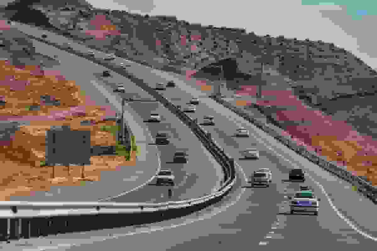 وضعیت جاده‌ها و راه‌ها امروز ۱۴ آذر ۱۴۰۴: تردد روان در تمام محورهای کشور