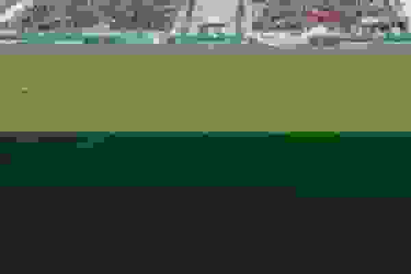 ظرفیت ورزشگاه امام خمینی اراک قبل از دربی ۱۰۶ تکمیل شد