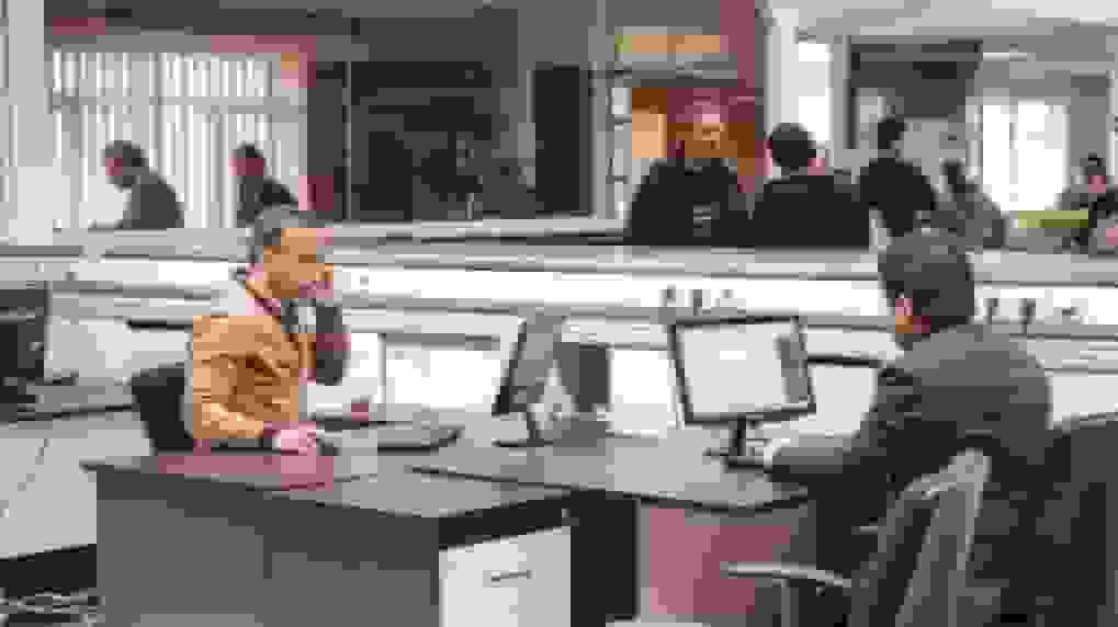 ساعت کاری ادارات دولتی در زمستان ۸ صبح تا ۱۴ خواهد بود