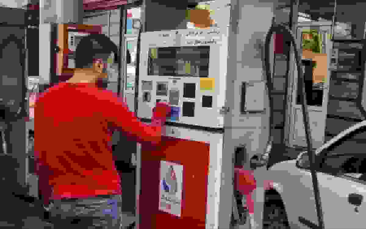 حذف سهمیه بنزین خودرو‌های نوشماره زیر ۱ میلیارد تومان منتفی شد