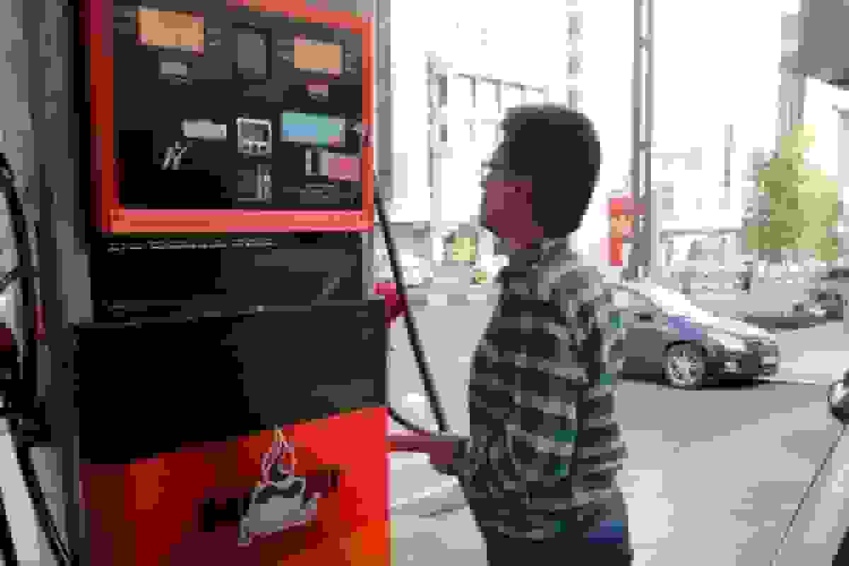 گزارش فایننشال تایمز از افزایش قیمت بنزین در ایران و واکنش‌های مردمی