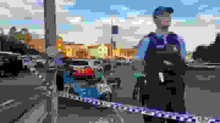 لحظه هدف قرار گرفتن تیرانداز دوم در استرالیا توسط پلیس