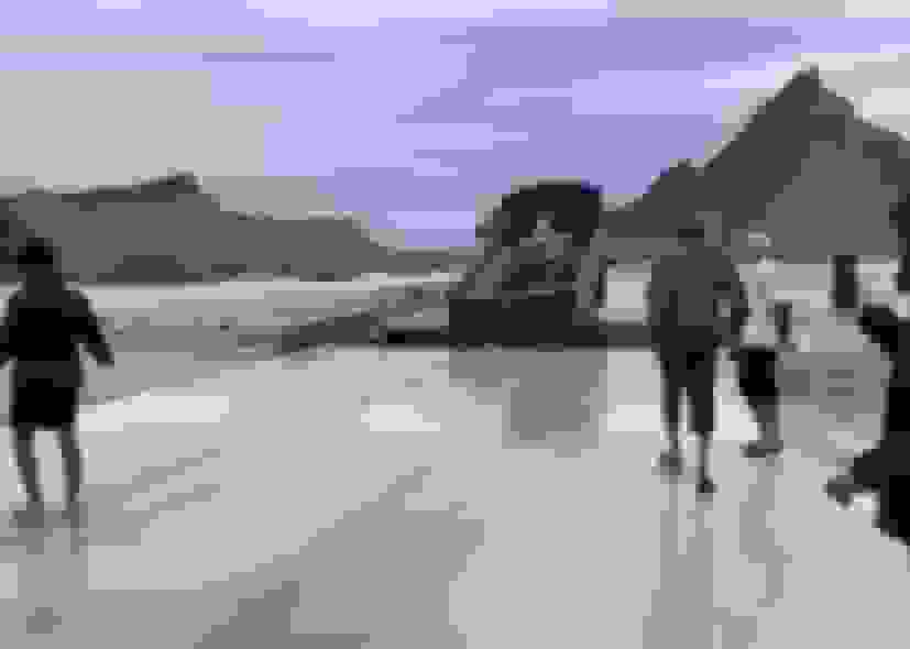 فروریختن پل در هرمزگان بر اثر عبور کامیون در شرایط طوفانی