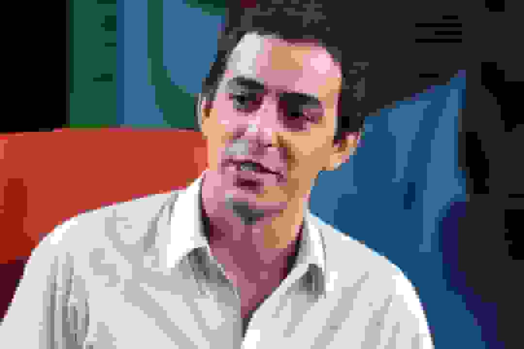 نام سالار کمانگر، مدیرعامل سابق یوتیوب در پرونده اپستین نمایان شد