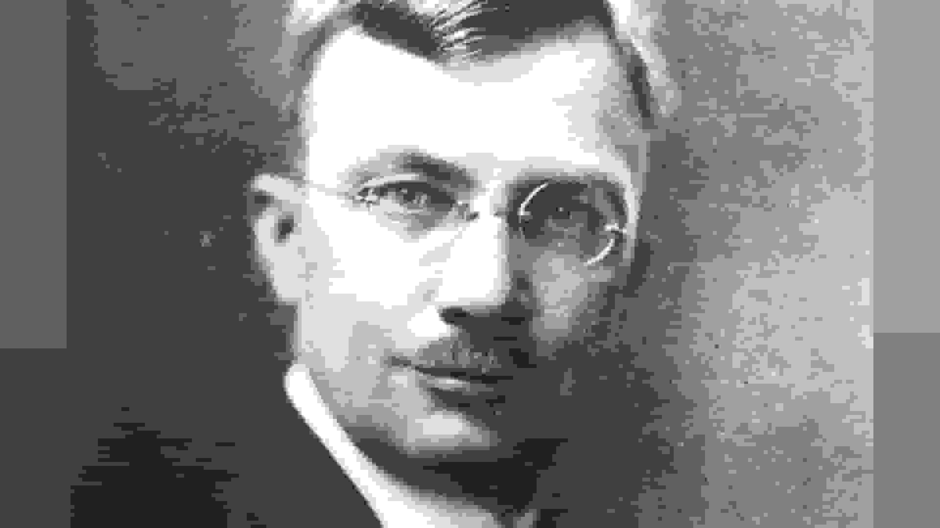 قسمت نود و سوم خاطرات میلسپو: اخراج کارمندان ایرانی توسط شوروی به دلیل عدم پیوستن به حزب توده