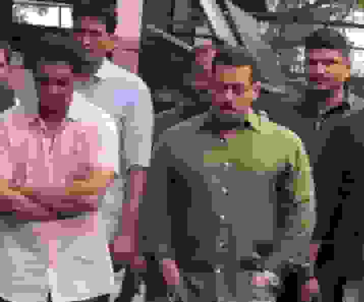 حضور سلمان خان با اسکورت مسلح در خیابان‌های هند