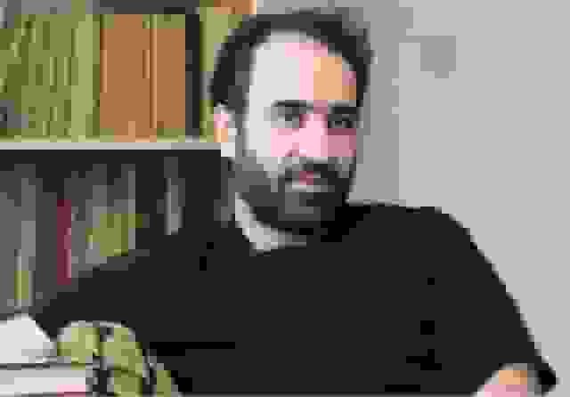 سقوط رضا امیرخانی هنگام پرواز با پاراگلایدر و ضربه مغزی