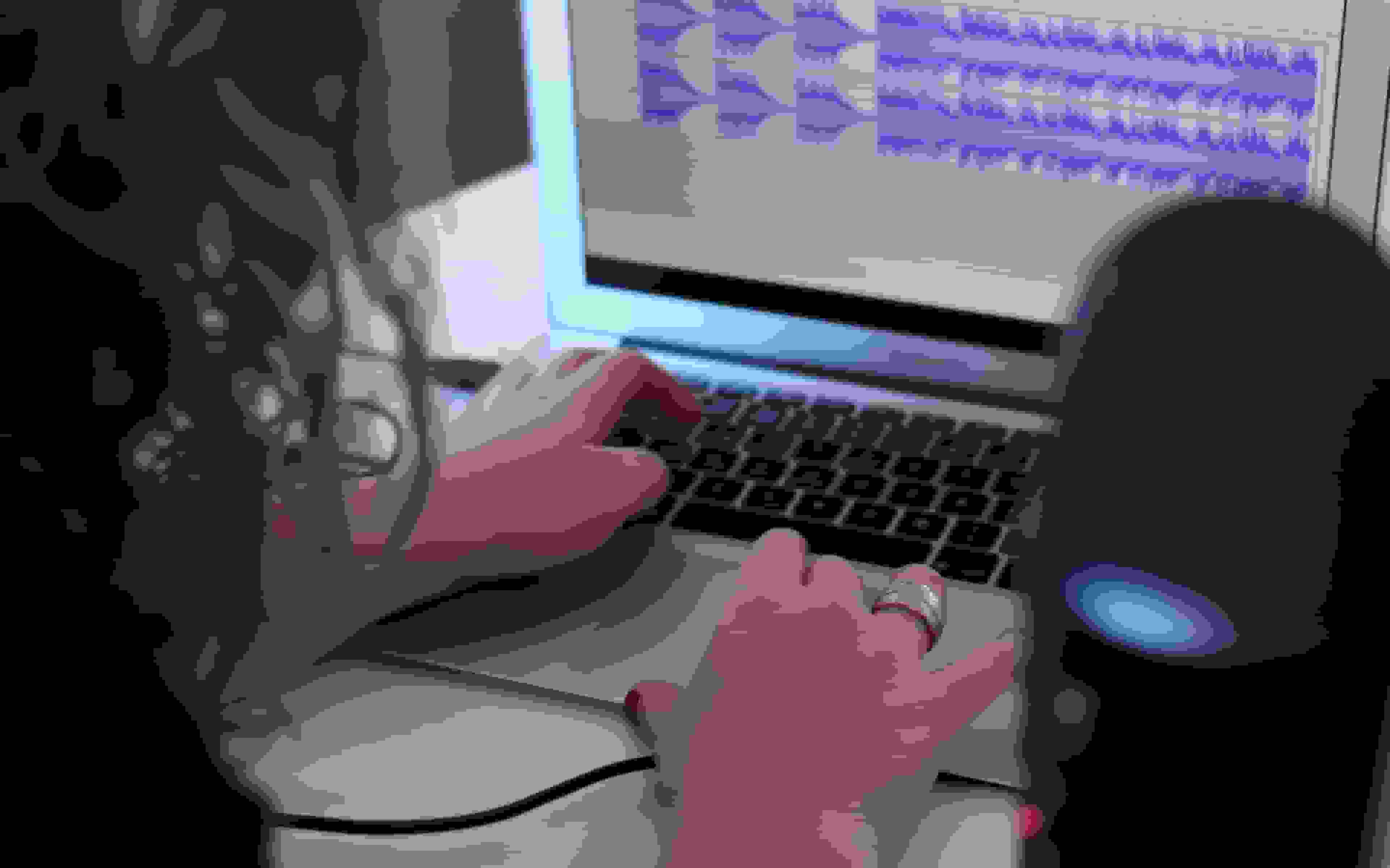 راهنمای جامع توسعه‌دهندگان برای رونویسی صدا با استفاده از APIهای جمینی