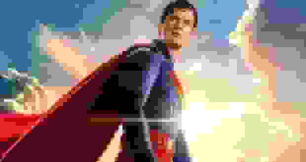 باتیستا در نقش برینیاک برای نبرد با سوپرمن آماده می‌شود