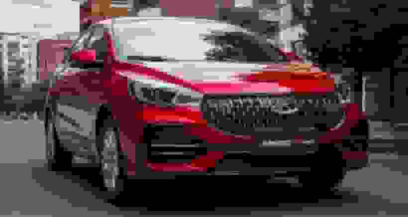 قیمت ام وی ام M5 پرو در بازار آزاد به ۲.۴ میلیارد تومان رسید