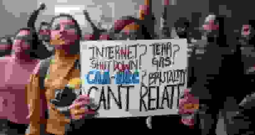 استفاده دولت‌ها از اینترنت به عنوان سلاح جنگی