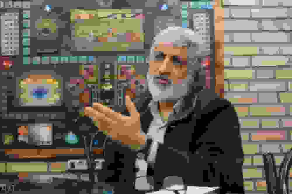 ابراهیم فیاض: پزشکیان با روحیه بسیجی کار می‌کند و طبقه متوسط بازسازی می‌شود