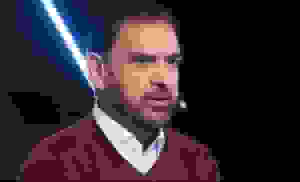 پاسخ فیروز کریمی به انتقاد جواد خیابانی درباره تیم ملی فوتبال