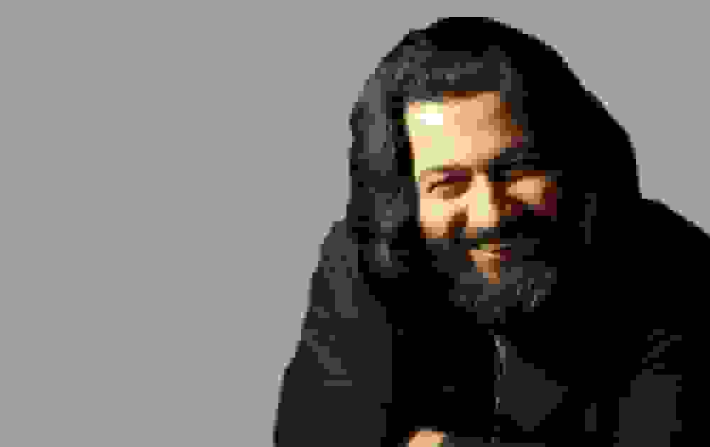 سوپرانقلابیهای بیوطن: تحلیلی بر وطندوستی و انتقاد از جریانهای افراطی