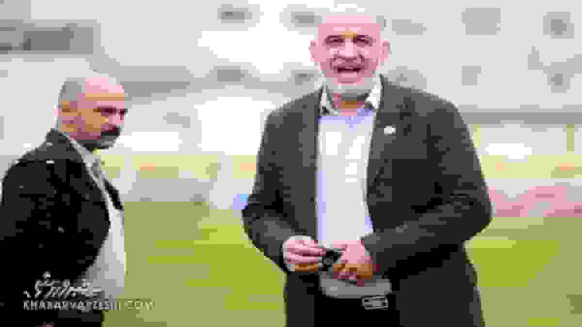 فنونی‌زاده: پرسپولیسی‌ها که عقب می‌افتند ناله می‌کنند/ استقلال یک رقیب دارد آن هم تراکتور است