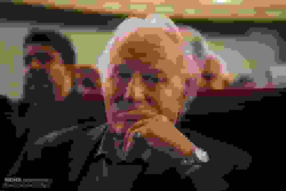 اعتراض فرشچیان باعث نجات چهارباغ و عقب‌نشینی مترو اصفهان شد