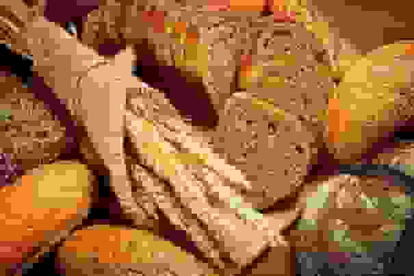 پخت نان کامل شرط صدور مجوز نانوایی‌های جدید در هرمزگان