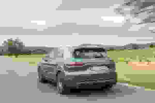 تردد خودروهای هیبریدی در طرح زوج و فرد ممنوع نیست