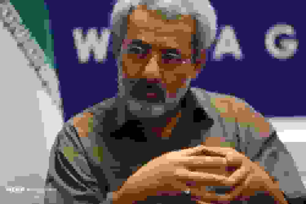 ۱۳ آبان؛ فلج شدن کانون کودتا و تناقضات