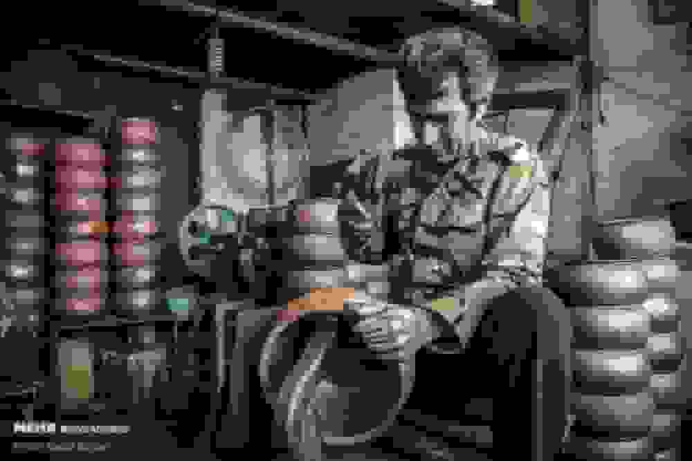 اجرای سلیقه‌ای معافیت مالیاتی کارگاه‌های صنایع دستی در زنجان