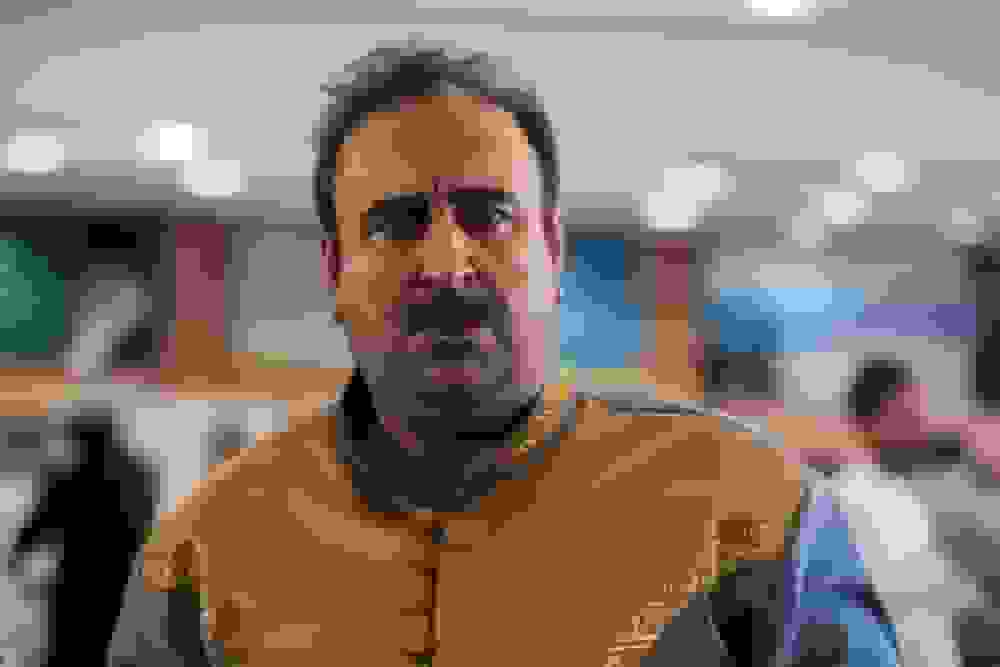 دلیل غیبت مهران احمدی از پایتخت: مسئله نگارش شخصیت، نه دستمزد یا تنابنده