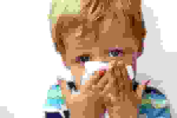 افزایش ابتلای آنفلوانزا در خردسالان گلستان؛ زنگ هشدار برای خانواده‌ها