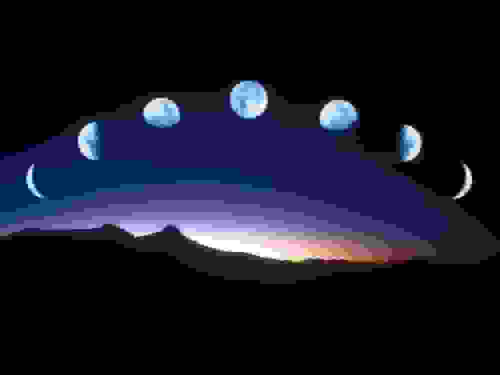 آخرین قمر در عقرب پاییز و آذر ۱۴۰۴ و فضیلت خواندن معوذتین