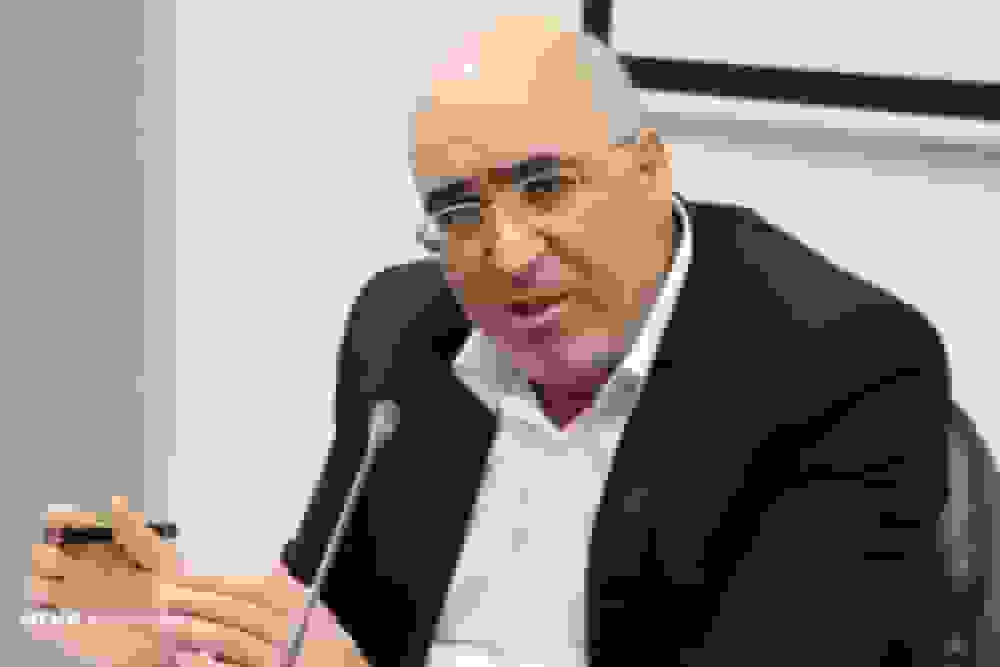 توسعه متوازن استان‌ها با تمرکززدایی و پیوند بودجه به عملکرد