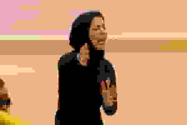 صعود تیم فوتبال بانوان فولاد به پلی‌آف نزدیک است