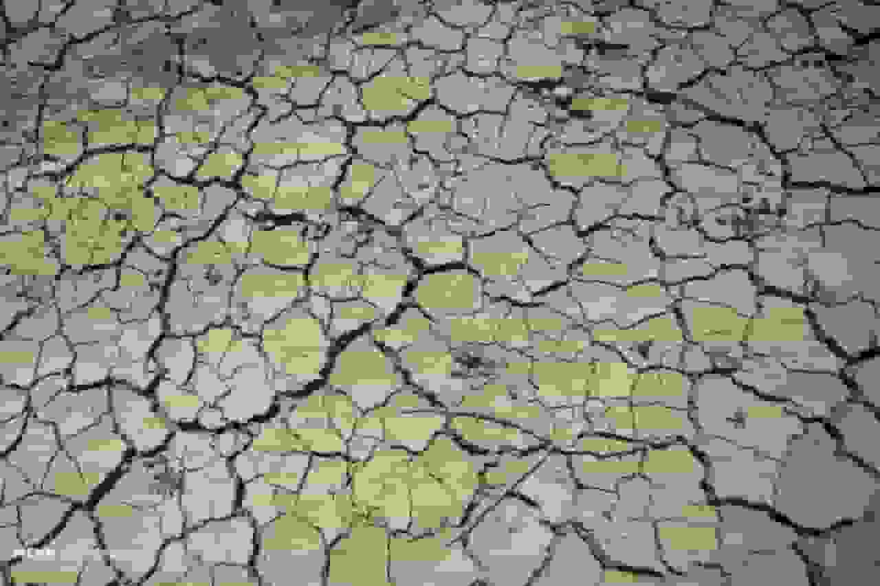 فریاد خاموش آبخوان‌ها؛ زنگ خطر فرونشست و اتلاف آب