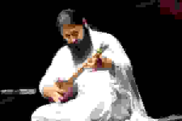 انتشار کتاب «ریتم مولانا» با مقدمه میرجلال الدین کزازی