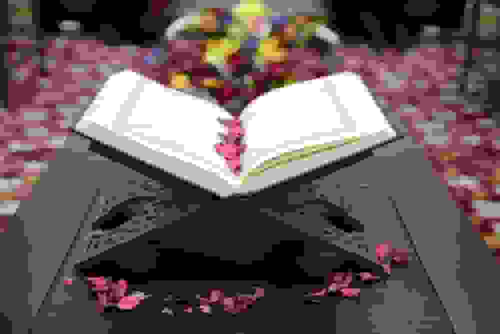 مسابقه تدبر در قرآن ویژه خانواده‌های شاهد و ایثارگر