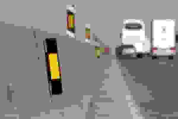 ایمن‌سازی بزرگراه آزادگان تهران با نصب نیوجرسی و خط‌کشی استاندارد