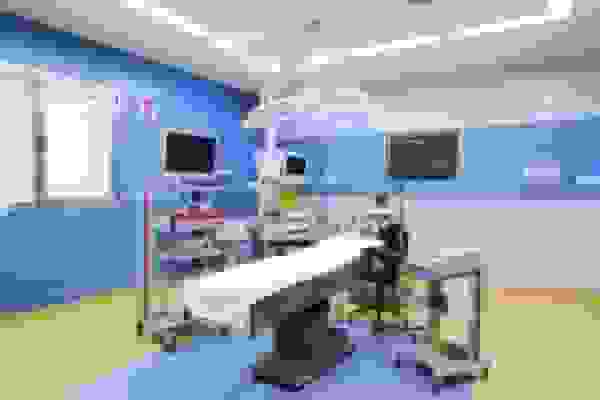 نصب دستگاه پایش گازهای خون شریانی (ABG) در اورژانس دامغان