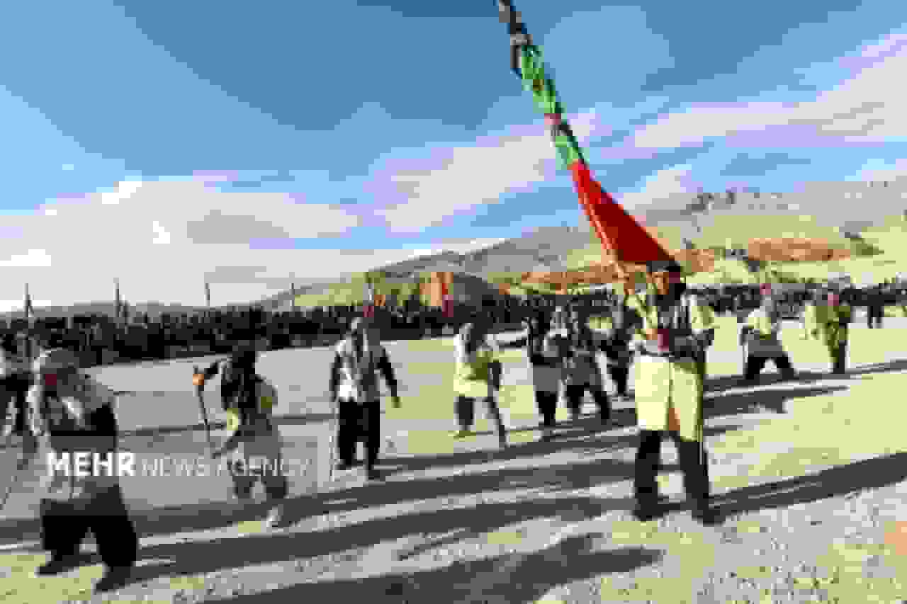 چمر؛ آیینی زنده که سوگ را از خانه به میدان می‌آورد